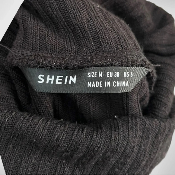 SHEIN‎ Women's Color Block Cropped Turtleneck Sweater Medium | EUC - Picture 5 of 9